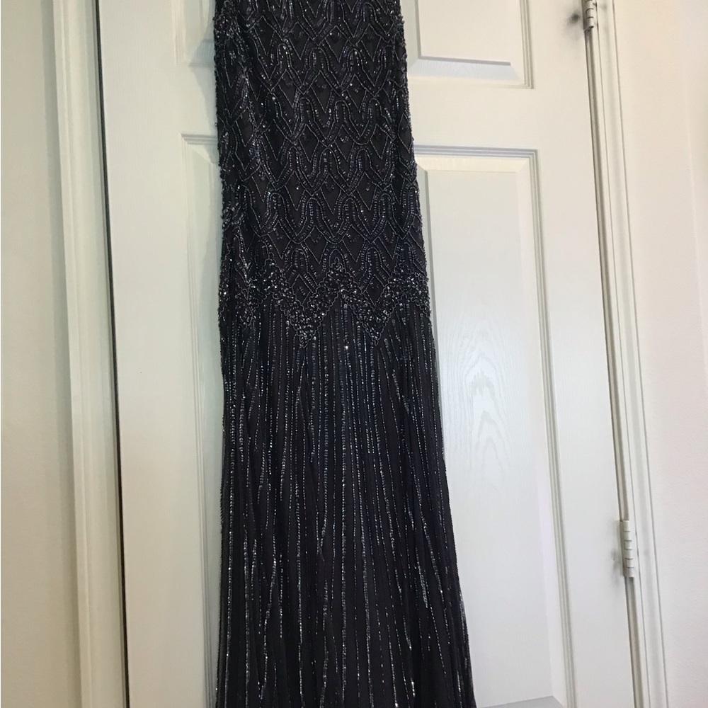 Beaded. Cocktail dress. - Picture 3 of 3